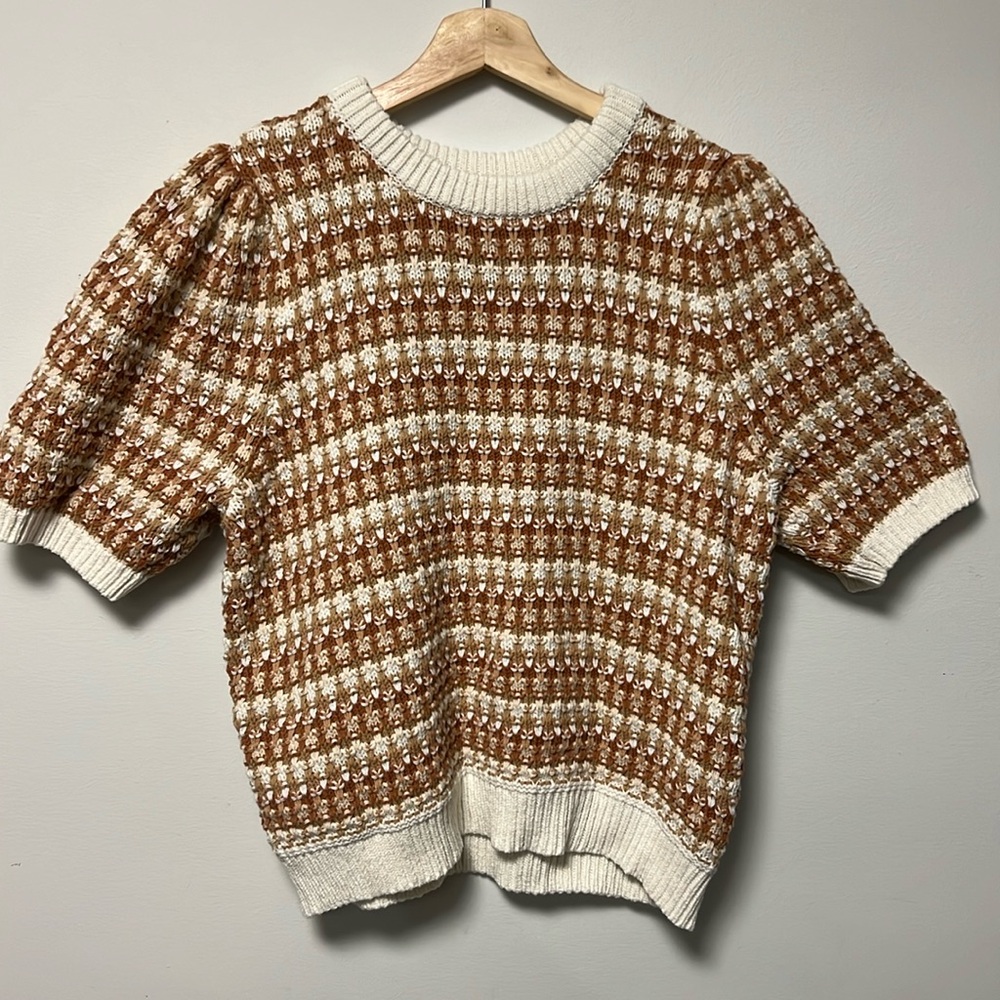 Universal Threads multi color short sleeve sweater s 1x